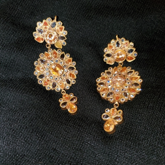 Indian/Pakistani style earrings - Picture 2 of 2